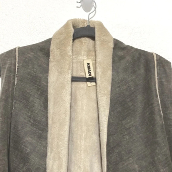 Amadi Anthropologie Grey Shearling Draped Kady Sherpa Vest Size Large - Picture 3 of 11